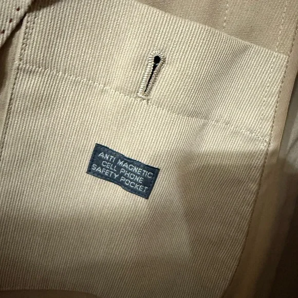 Sanyo trench coat - Picture 10 of 14